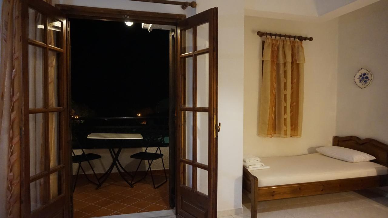 Hotel Mary Marathokampos Ngoại thất bức ảnh